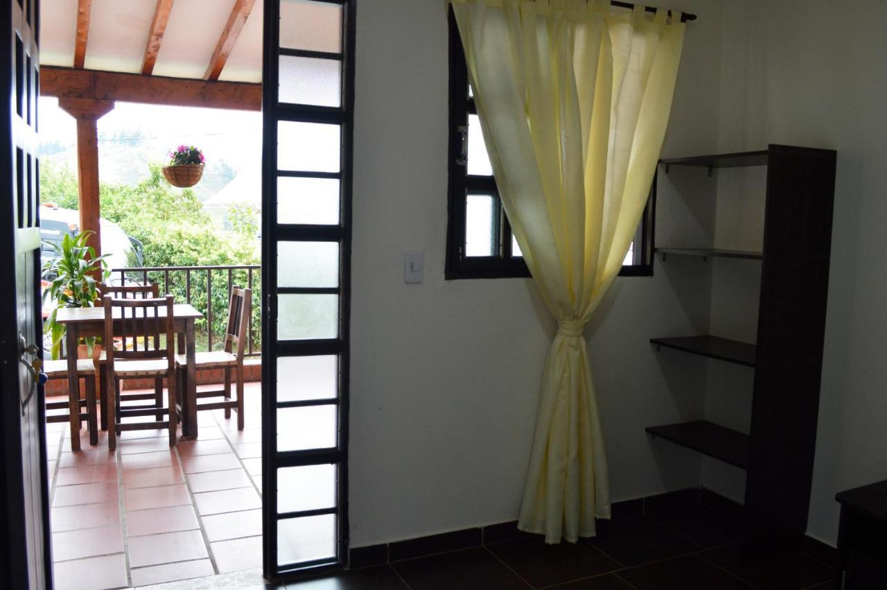 Balcones De La Casona Hotell Guatapé Exteriör bild