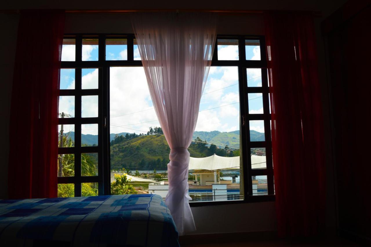 Balcones De La Casona Hotell Guatapé Exteriör bild