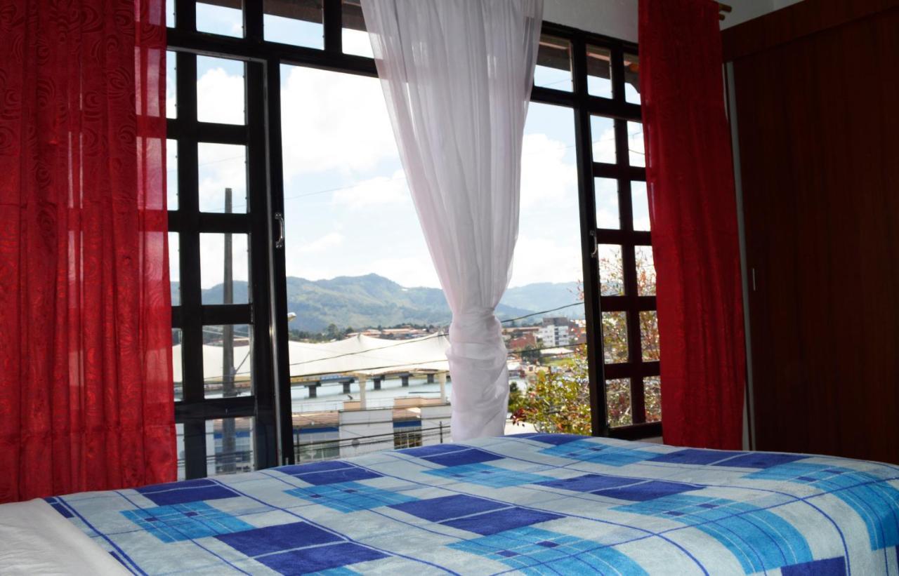 Balcones De La Casona Hotell Guatapé Exteriör bild